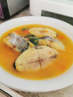 Foto resep Ikan Tenggiri Kuah Kuning