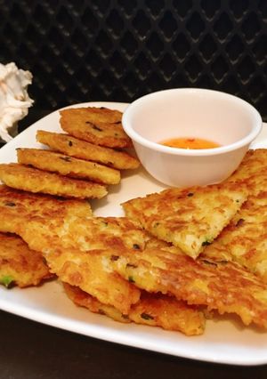 Hình của món Cơm cháy trứng & phô mai.