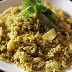 A picture of Healthy Coriander Rice/Green leafy Vegetable Rice.