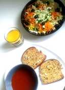 Vegan light lunch - Tomato Soup + Salad