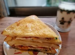 番茄煎蛋奶油法國吐司 的食譜成品照片