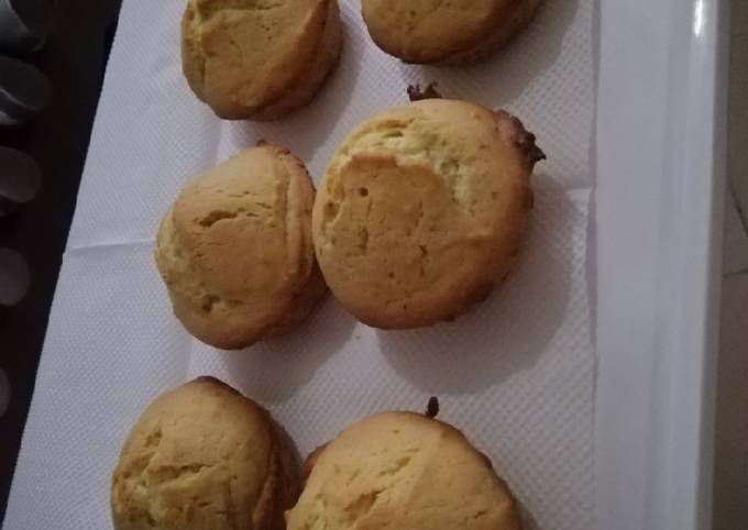 Recipe of Ultimate Tets’ lemon cup cakes