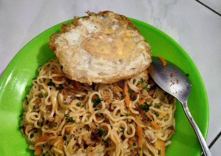 Resep Mie goreng ala kadarnya yang Enak Banget