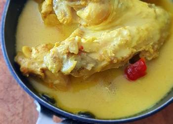 Easiest Way to Cook Appetizing Chicken in Spicy Coconut Cream