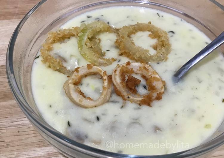 Mushroom cream soup with onion crispy #homemadebylita
