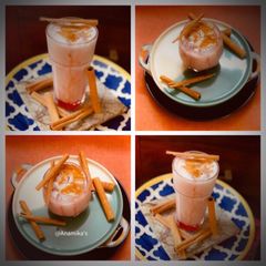 A picture of Mexican Strawberry Horchata: "Aguas Frescas".