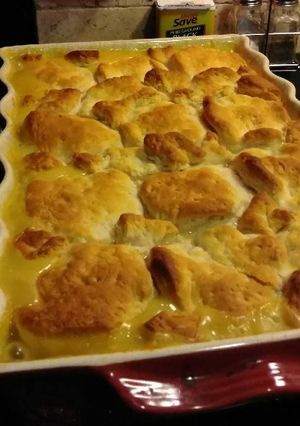 A picture of Easy chicken pot pie.