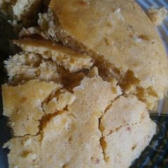 A picture of Corn bread.