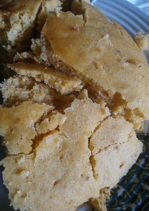 A picture of Corn bread.