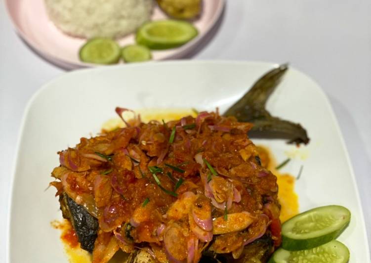 Ikan Kue Goreng Sambal Kecombrang