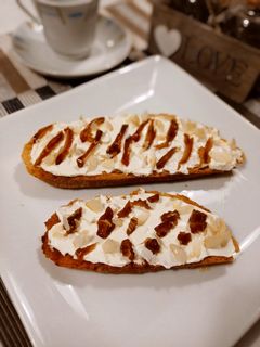 Una foto de Tostadas para mis mates mañaneros