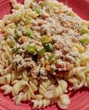 Salsa blanca de atún, apio y zanahoria