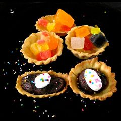 A picture of Besan ki Tart mould.fill it anything you love.