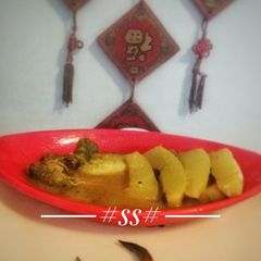 A picture of Papaya with Pabda curry.