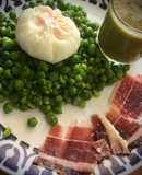 Guisantes naturales con su crema de vaina y huevo poché