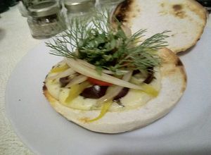 Una foto de Pancito diferente de día viernes