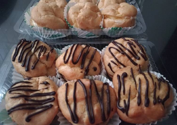 Kue Sus/Soes isi vla