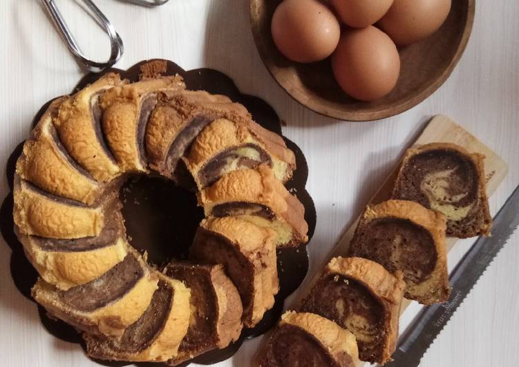 Cara Gampang Menyiapkan Marmer Cake ala Law&#39;s Kitchen, Sempurna