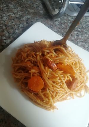 A picture of Fried spaghetti.