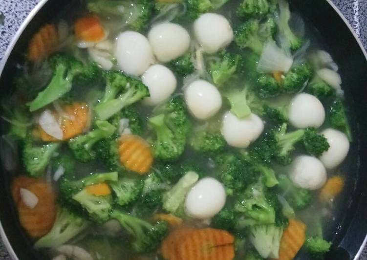 Cara mudah memasak Ca Brokoli Telur Puyuh, Bisa Manjain Lidah