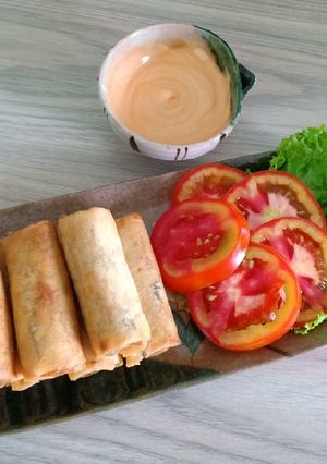 Hình của món Chả giò tôm thịt.