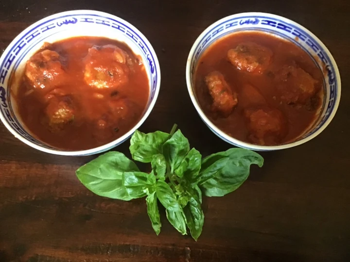 Easy Steps to Make California Farm Fresh Tomato Meatball Soup the Can Spoil the Tongue You can take Joss in your mouth