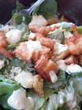 Ensalada César con camarón