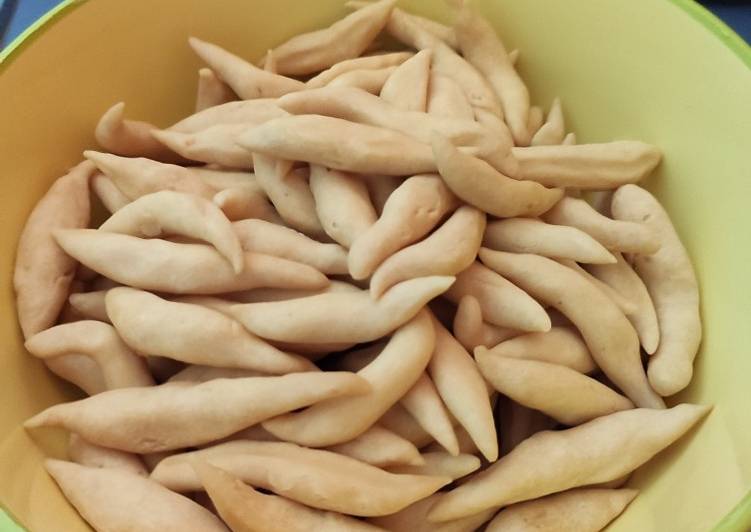 Kue telor gabus keju