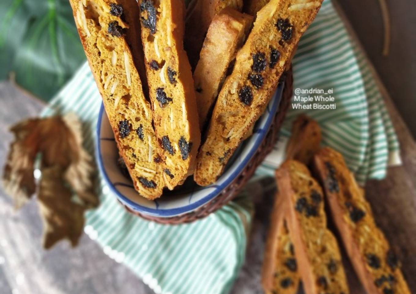 Maple Whole Wheat Biscotti