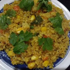 A picture of Corn & veg Dalia (broken wheat).