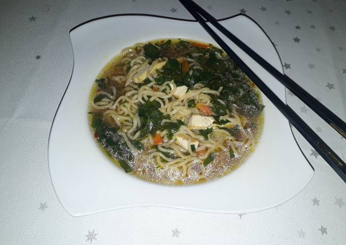 How to Cook Perfect Nudel - Spinatsuppe asiatischer Art - delicious dishes