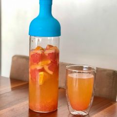 A picture of Iced fruit tea.
