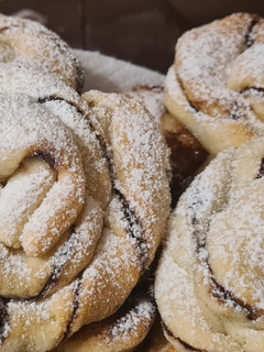 A legegyszerűbb glutén- és laktózmentes kelt tészta alap recept fotója