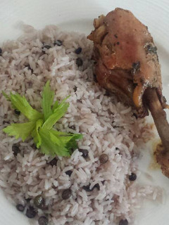 Una foto de Arroz con leche coco y guandú
