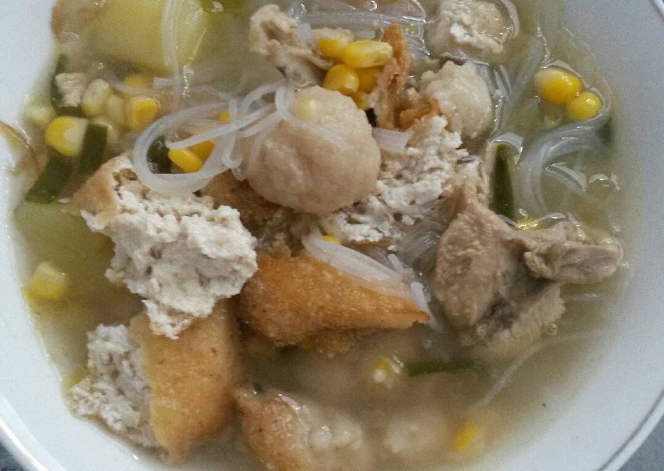 Sup bakso ayam sehat komplit