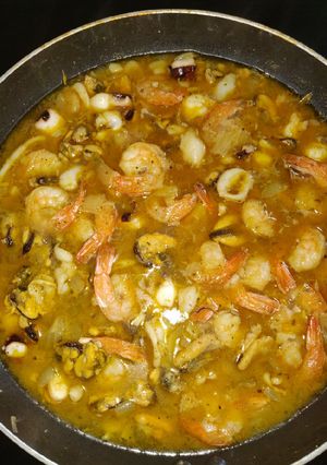 A picture of Spicy ButterRum SeaFood Mix.