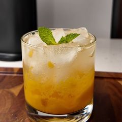 A picture of Mango Calamansi Mojito Mocktail.
