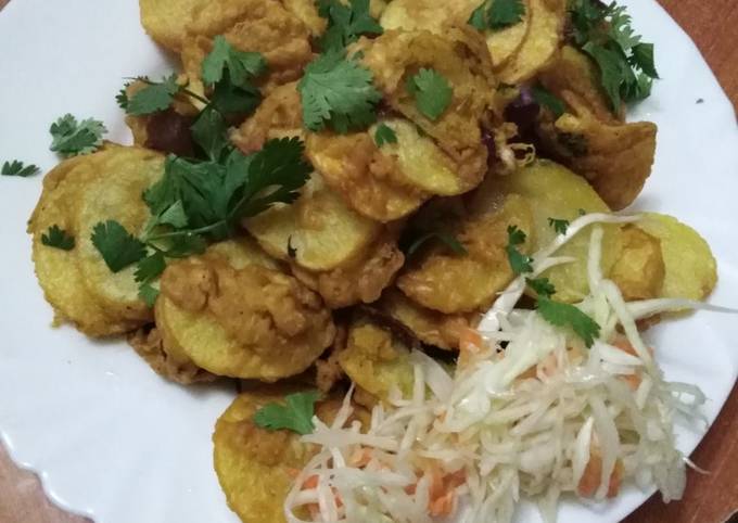 (Home made potatoe bhajia