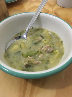 Foto resep Royco Sup Krim Ayam dengan Kukus Brokoli dan Kentang