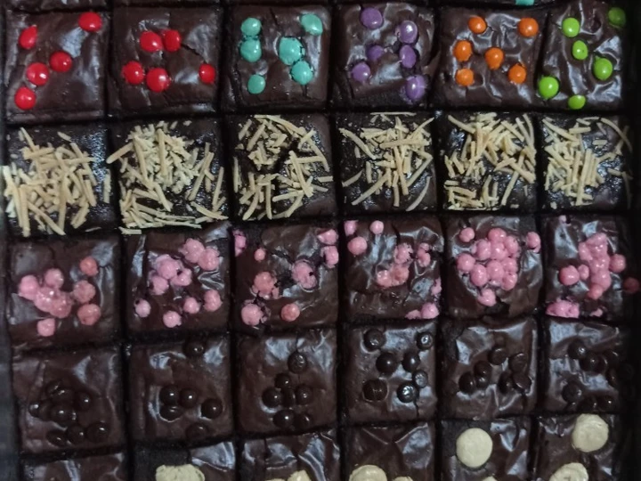 Cara Mudah Menyiapkan Resep Brownies shiny fudgy yang  Bikin Ketagihan Anti Ribet, Bisa Manjain Lidah