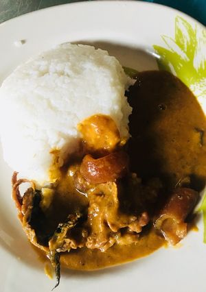 A picture of Rice food and beans soup.