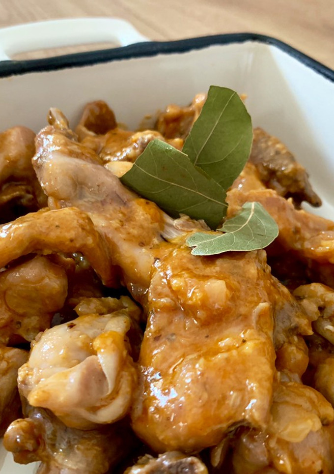 Una foto de Conejo al ajillo en Thermomix