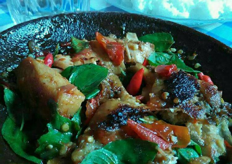 Resep Ayam panggang teflon penyet kemangi?, Lezat Sekali