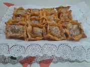 Una foto de receta con dulce de batata frito