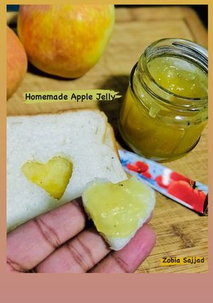 A picture of Homemade Apple Jelly.