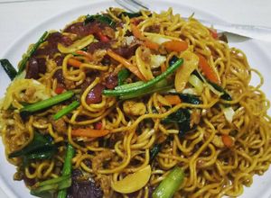 Foto resep Mie Goreng Lapchiong (nonHalal)