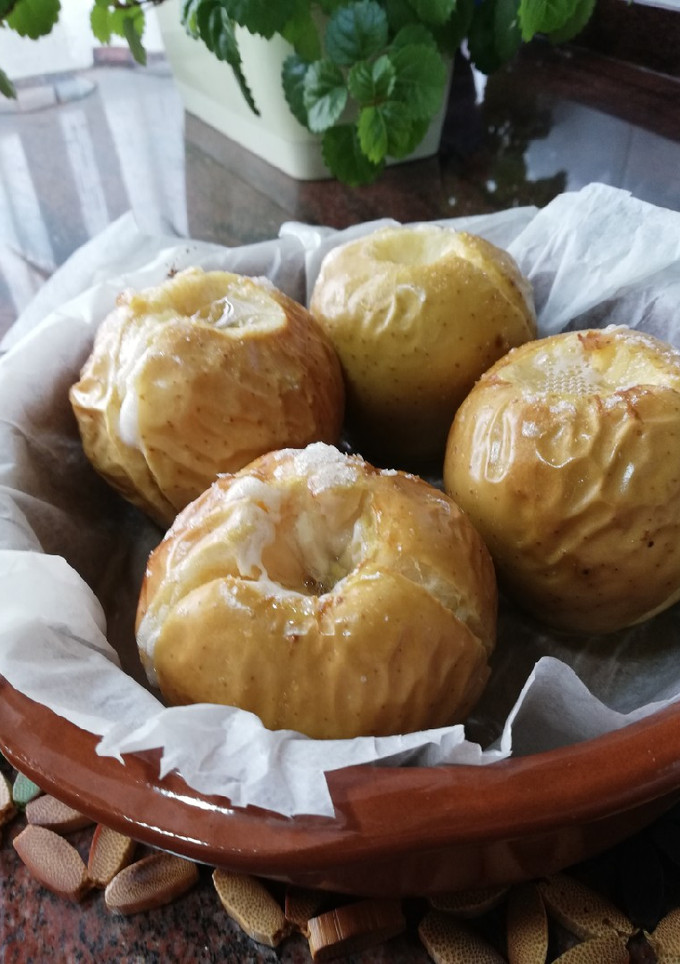 Una foto de Manzanas asadas