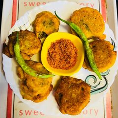 A picture of Batata Vada.