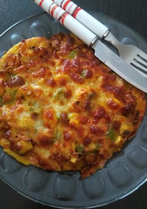 عکسی از دستور مینی پیتزا 🍕🍕🍕 ی خوشمزه جاتون سبز ،😉😉😉