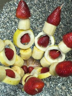 صورة لوصفة سلطة فواكه بالعصير الطبيعى🍡